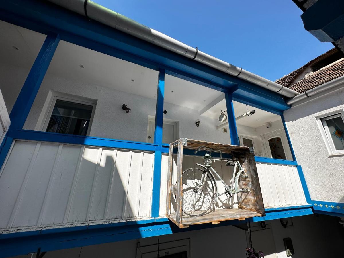 Harteneck Apartments Sibiu Buitenkant foto